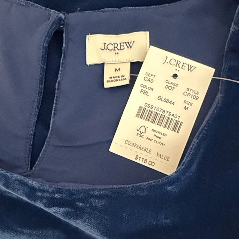 NWT! J. Crew Velvet Puff Sleeve Top in Color: Fairmont Blue. Size Medium.
